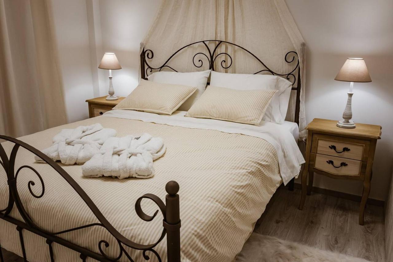 Country Chic In Ioannina City Center Apartment Екстериор снимка