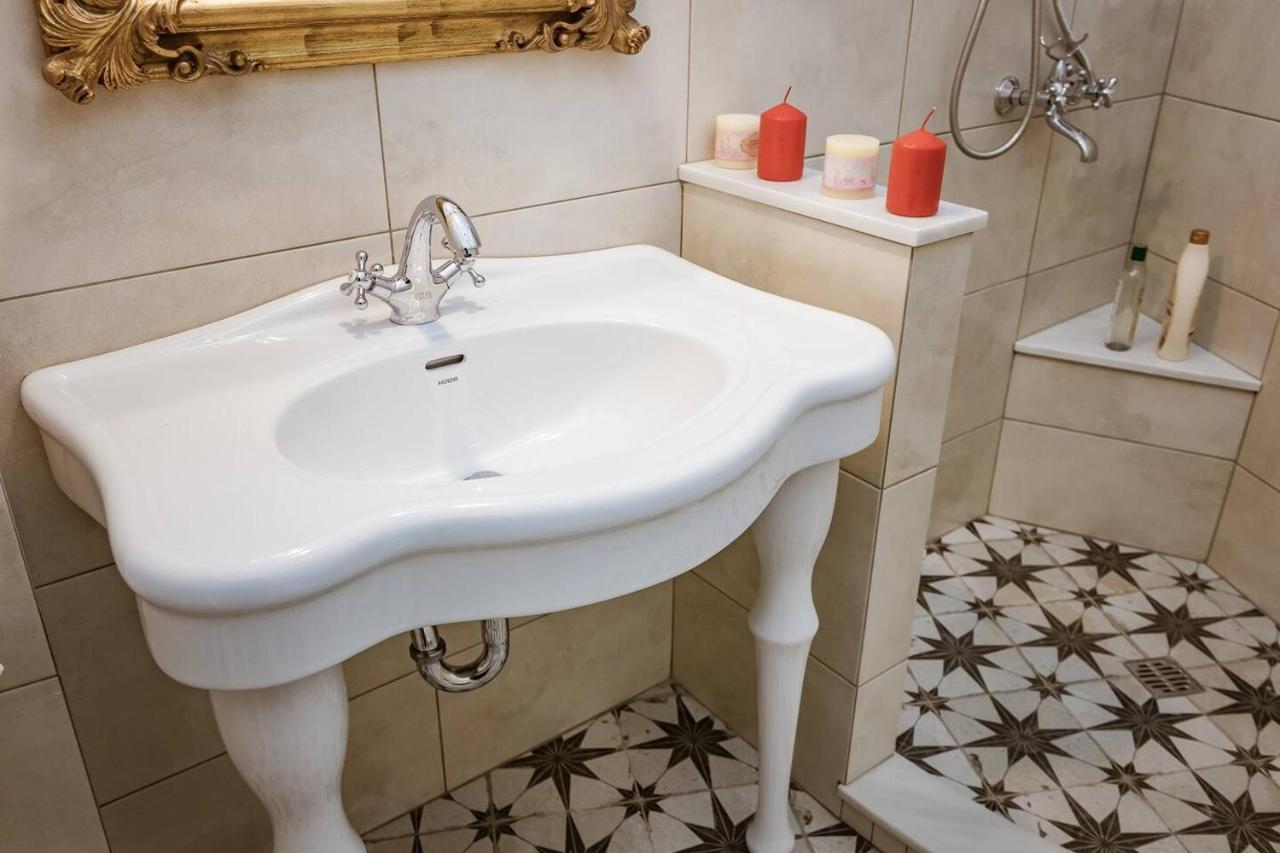 Country Chic In Ioannina City Center Apartment Екстериор снимка