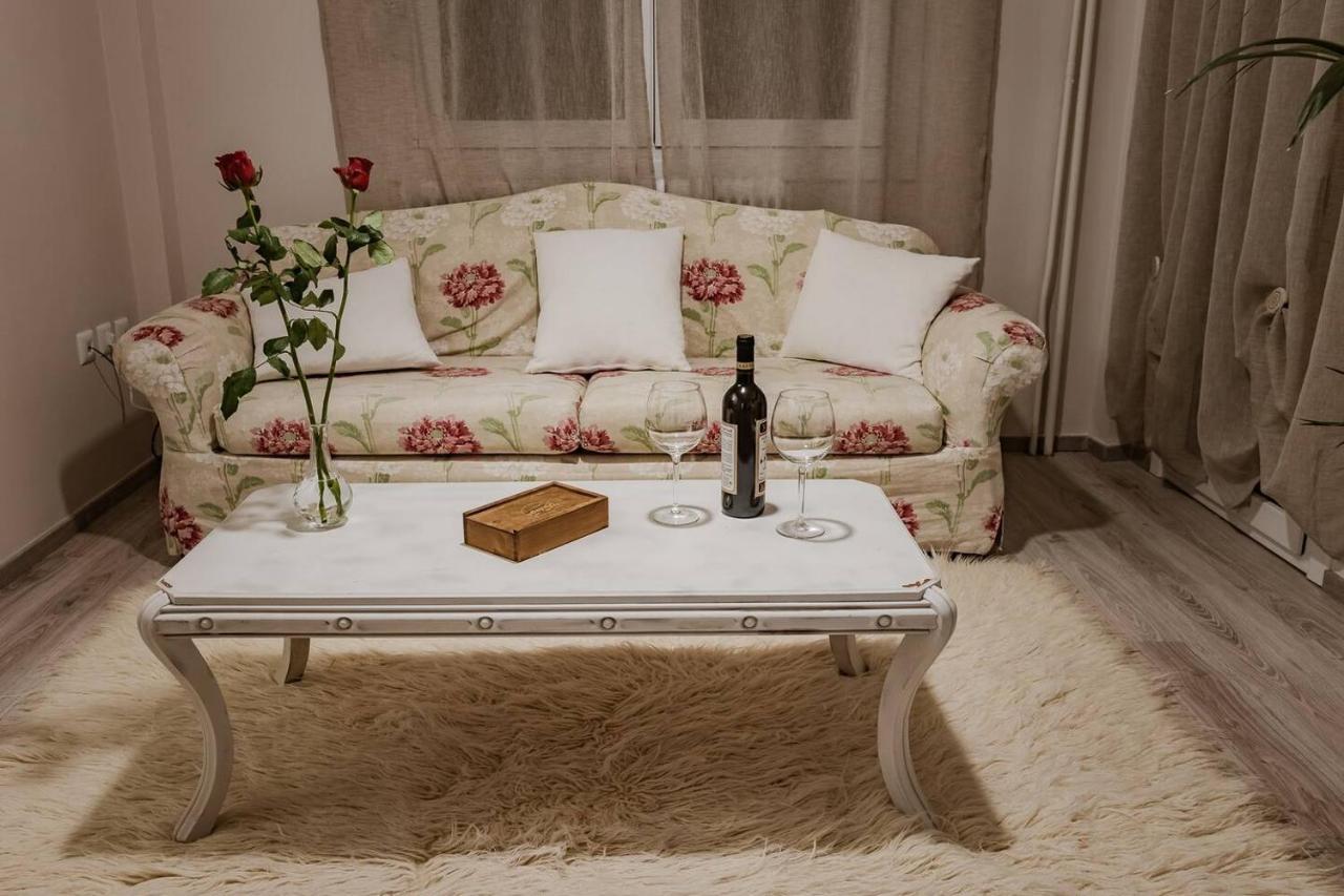 Country Chic In Ioannina City Center Apartment Екстериор снимка